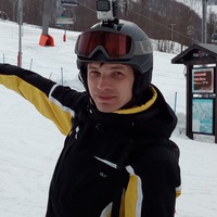 Максим Хрусталев