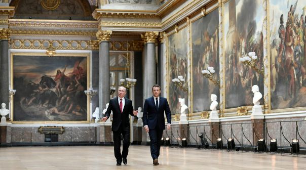 Frankfurter Allgemeine не верит в антизападный альянс Путина и Макрона