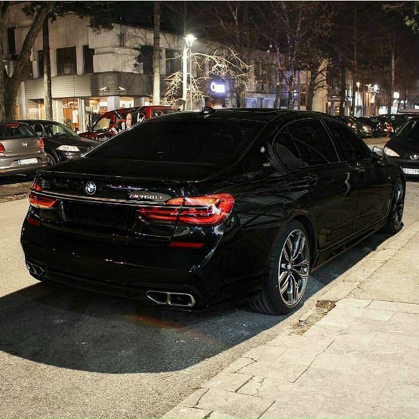 #BMW///M760i 6.6 V12 xDrive