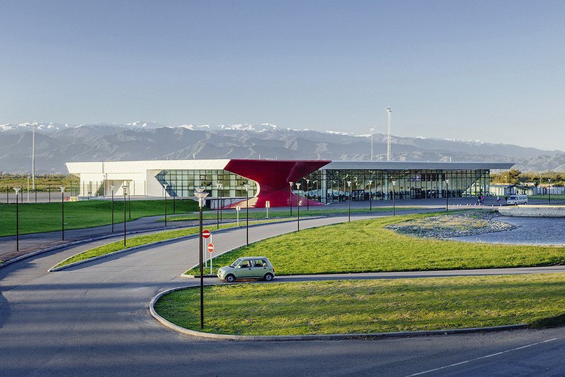 Международный аэропорт КутаисиМеждународный аэропорт Кутаиси в Грузии