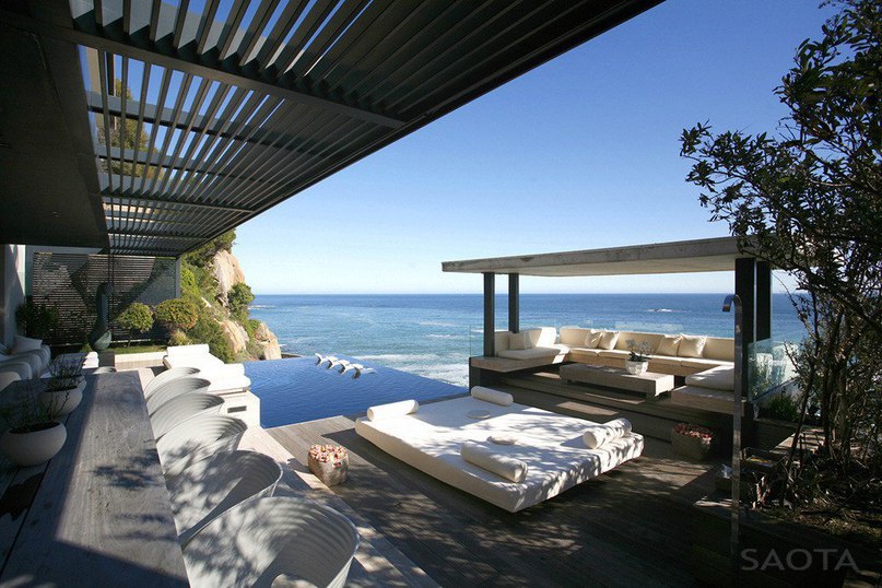 Victoria 73 — калифорнийский стиль от SAOTA

Архитекторы