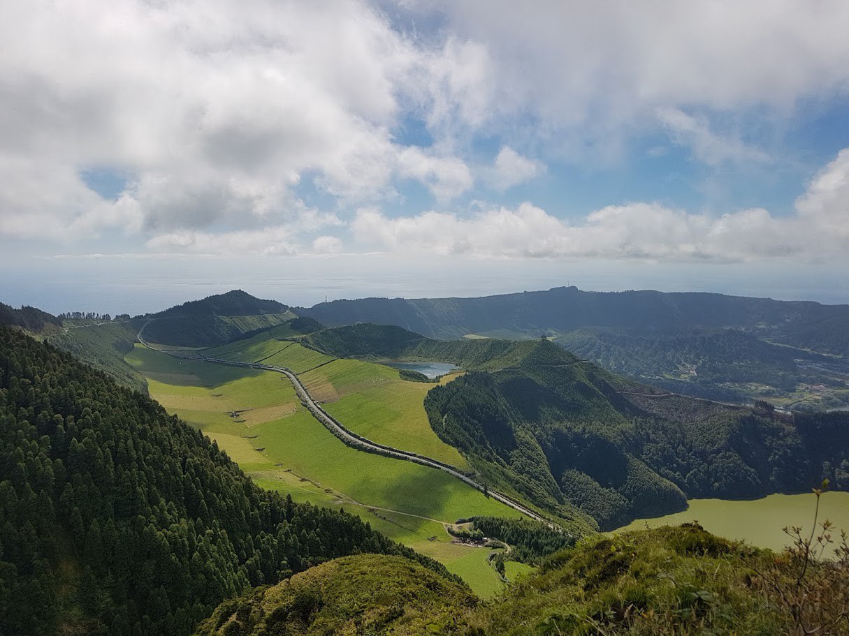 Цветущие Азоры и немного Синтры