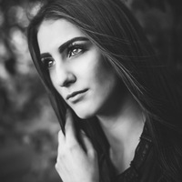 Элизабэт Ярош