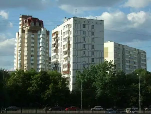 Здравствуйте.<br>Сдам комнату с балконом (не проходная) в двушке (50м), в квартире всё есть. Современный дом, метро Коломенская пешая доступность, Ул. кленовый бульвар, напротив Коломенского парка.<br>19000 всё включено, живу я (5/2 работа), договор от собственников на меня. Ищу: 1 парень или 1 девушка, желательно некурящих.<br> Борисыч - фото Фото: Здравствуйте.<br>Сдам комнату с балконом (не проходная) в двушке (50м), в квартире всё есть. Современный дом, метро Коломенская пешая доступность, Ул. кленовый бульвар, напротив Коломенского парка.<br>19000 всё включено, живу я (5/2 работа), договор от собственников на меня. Ищу: 1 парень или 1 девушка, желательно некурящих.<br> Борисыч