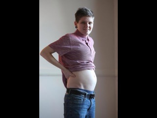 A 21 Year Old Man Has a Baby, and Doctors Say 'Womb Transplants for Men' Will Soon Be Possible