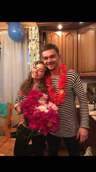 Фото: Дорогие Друзья ! Help! <br>Долго ищем кВ, это действительно одно из самых непростых занятий, очень много развода и муляжа.<br>Готовы заплатить за стоящую квартиру комиссию риэлтору ( адекватную стоимость ).<br>8-985-777-64-82 Наталья <br><br>Ищем 1-комнатную квартиру! <br>Метро: Савеловская, Марьина Роща, Бутырская, Тимирязевская, Дмитровская.<br>Бюджет до 37 тыс.<br>Для нас Важно:<br>Без старой мебели;<br>Приличная кухня и ванная комната.<br>Большой шкаф.<br>Пешая доступность до метро.<br><br>Всем огромное спасибо кто поделиться опытом и любой интересной информацией, т.к все ресурсы  , циан, домофонд, авито, locals,hhi не принесли результата ;(