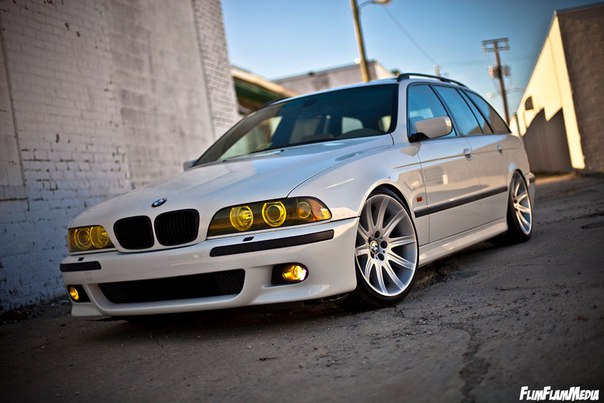 #BMW 540i Touring E39