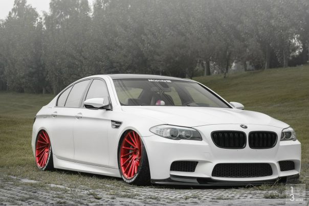 #BMW M5 on air