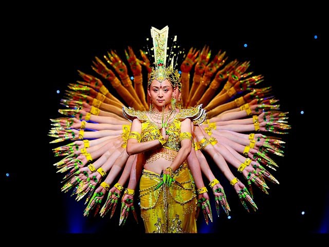 Tarian seribu tangan