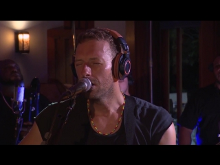Chris Martin перепел песню Paul Simon - Graceland in the Live Lounge