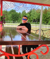 Дмитрий Поплавский