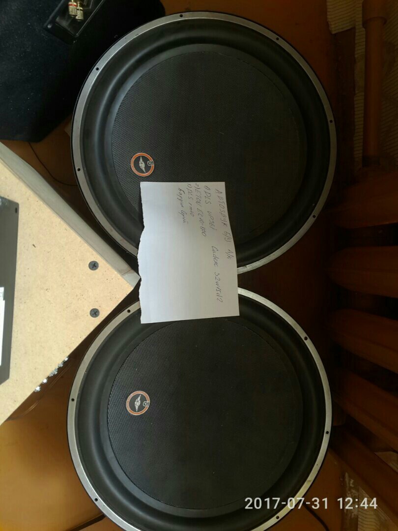 XZE5ERrk_m0.jpg