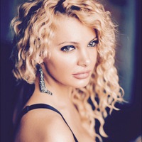 Аня Прохорова