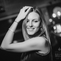 Марина Безлихотнова