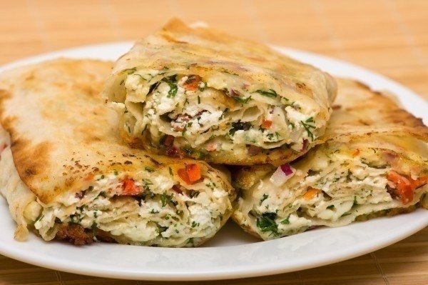 Лаваш с помидорами и сыром 