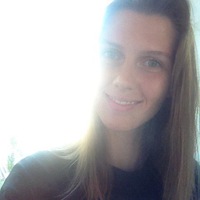 Оля Захарова