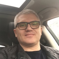 Виктор Иванов