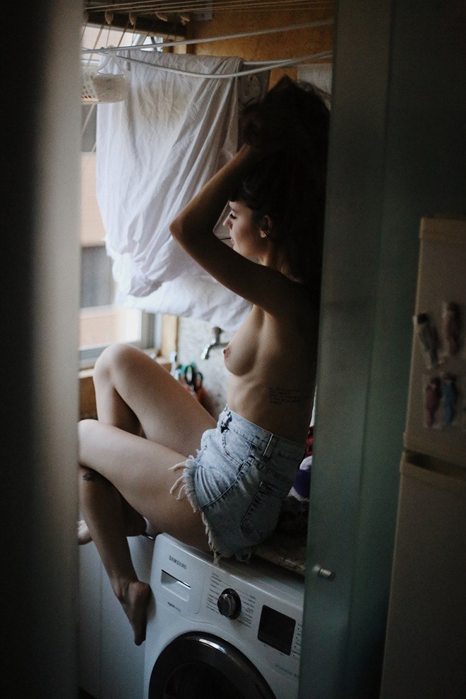 Amature lesbian fingering