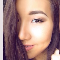 Айдана Абсамет  ★