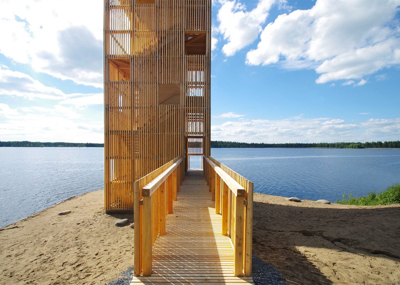 OOPEAA builds wooden Periscope Tower beside lake