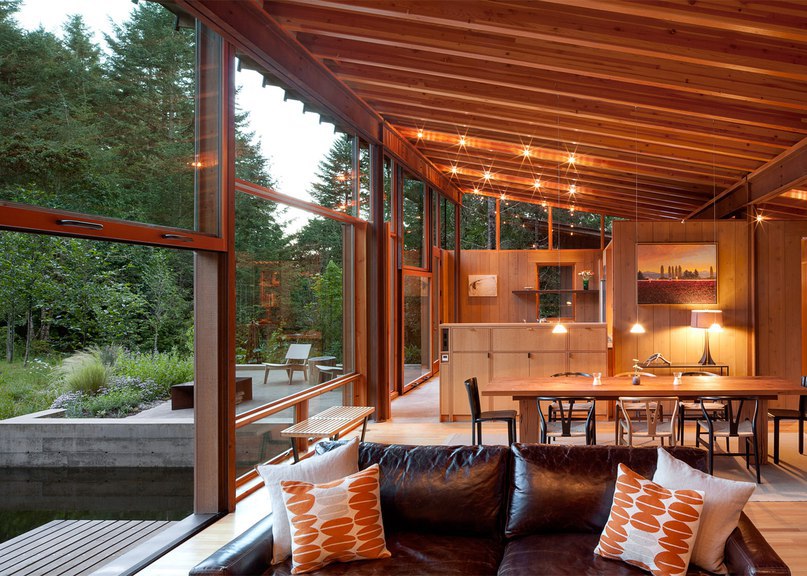 Cutler Anderson builds wooden Newberg Residence over