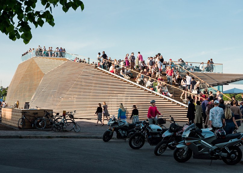 Avanto Architects builds coastal sauna in Helsinki