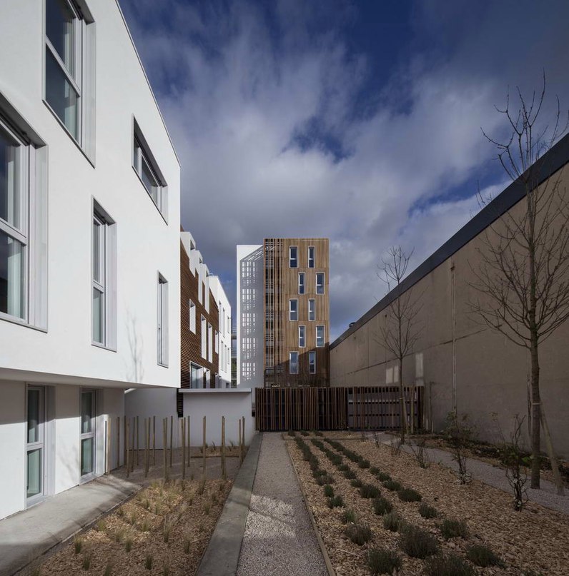 Часть 1. Социальные дома (16 Social Housing