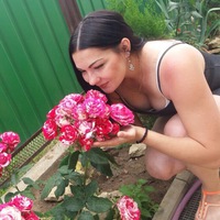 Анна Николаева