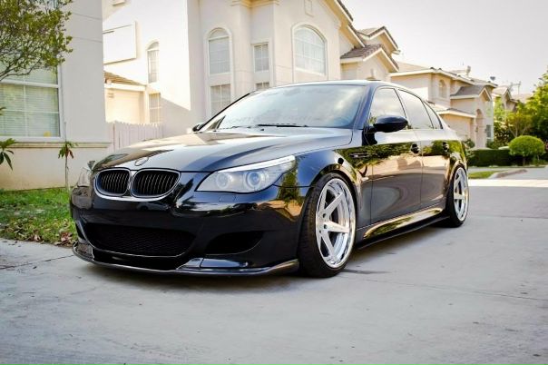#BMW M5 (E60)