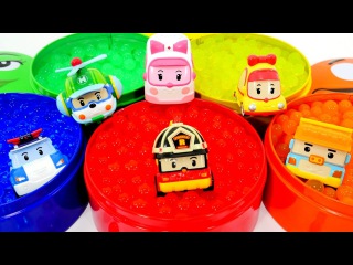 Video per bambini in italiano. Impara i colori. Robocar Poli e Orbeez balls