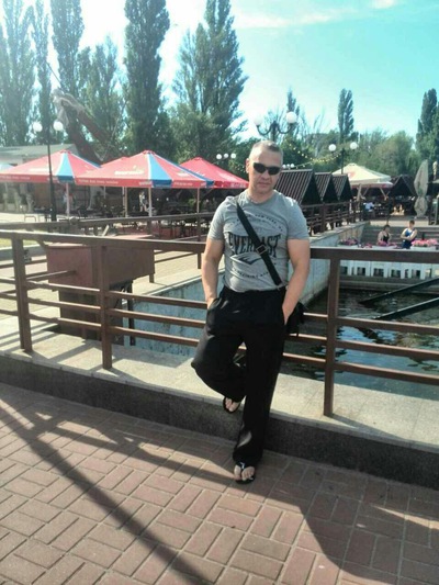 Юрий Завиновский