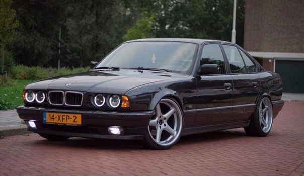 #BMW 5-Series (E34)