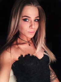 Ларина Ксения