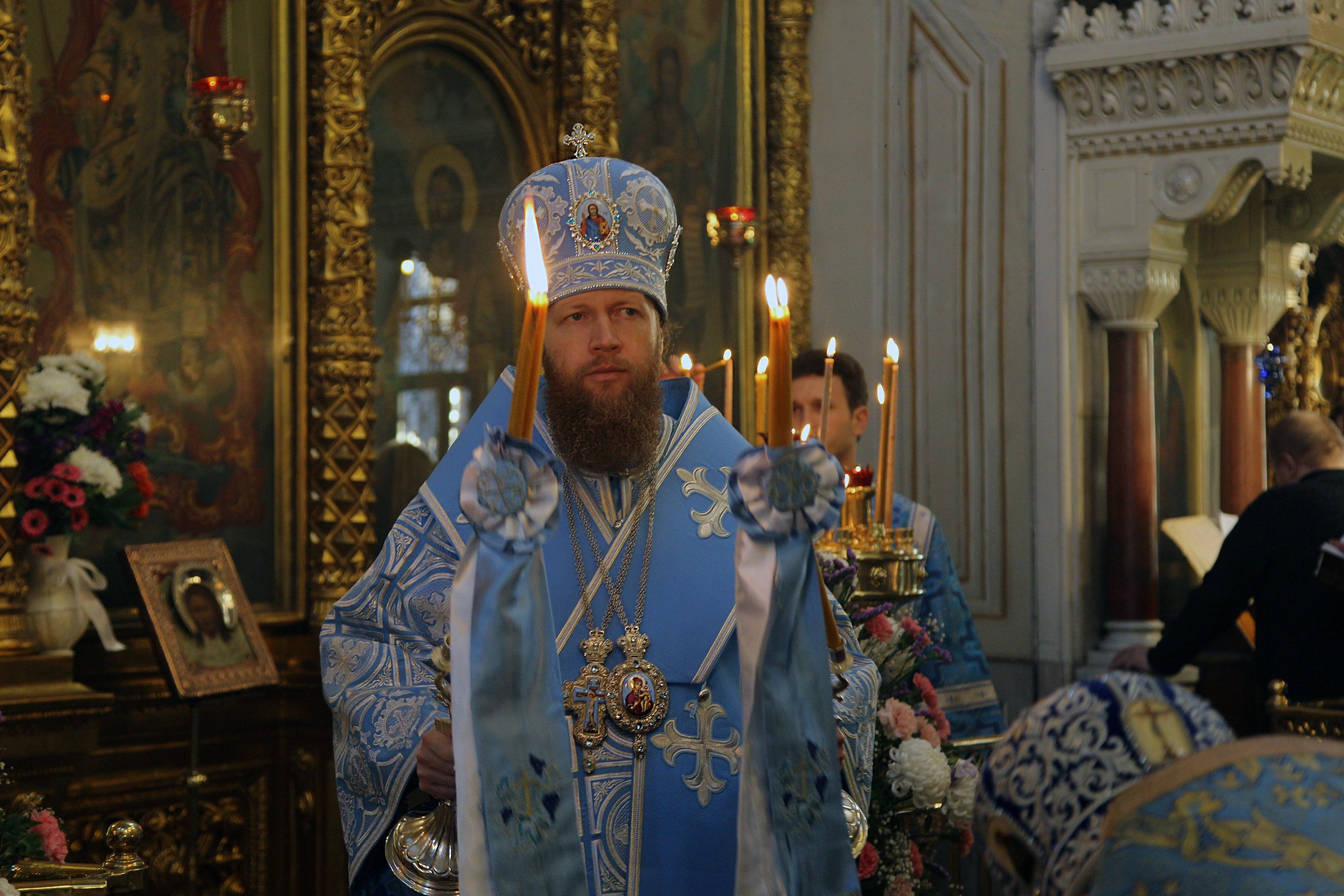 Епископ Савва возглавил престольный праздник в честь иконы Божией Матери «Знамение»