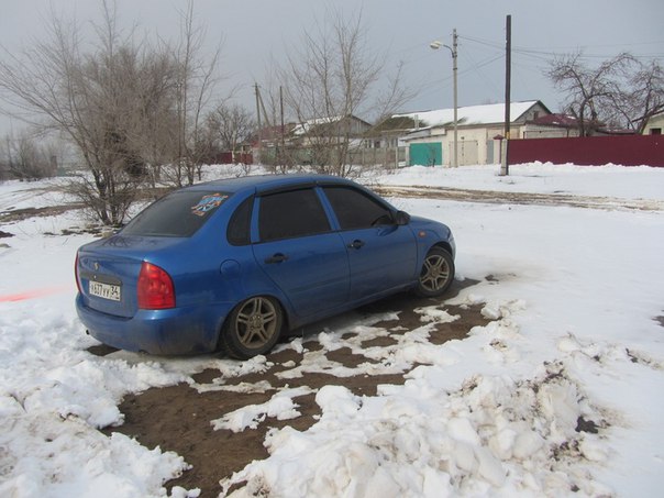 khsi95s9GC8.jpg
