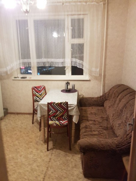 Сдается комната в 3х комн кв. для одной чистоплотной работающей девушки от 25ти лет. <br>Заезд уже возможен. <br>Строго без животных. <br>В соседних комнатах по одной девушке. <br>От м. Шипиловская 10 мин пешком либо м. Красногвардейская минут 15. Цена 14500 тыс руб с учетом к.у. <br>Есть депозит возвратный, 7 тыс руб. <br>Ремонт обычный. <br>Комната большая просторная с телевизором и балконом. <br>Пишите в личку или звоните 89253322072 - фото Фото: Сдается комната в 3х комн кв. для одной чистоплотной работающей девушки от 25ти лет. <br>Заезд уже возможен. <br>Строго без животных. <br>В соседних комнатах по одной девушке. <br>От м. Шипиловская 10 мин пешком либо м. Красногвардейская минут 15. Цена 14500 тыс руб с учетом к.у. <br>Есть депозит возвратный, 7 тыс руб. <br>Ремонт обычный. <br>Комната большая просторная с телевизором и балконом. <br>Пишите в личку или звоните 89253322072