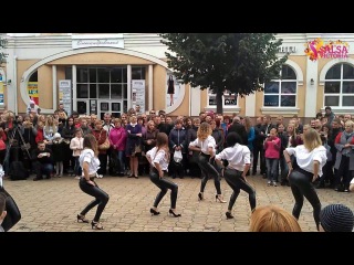 001 Ladies`Kizomba 2509-16 video by Alex Peleshchyshyn