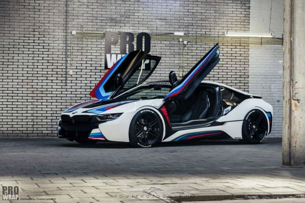 #BMW i8