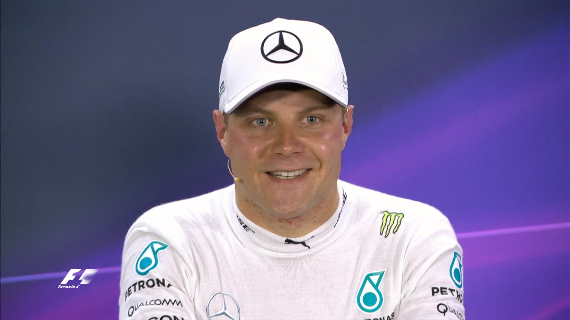 Sport rbc ru. Валттери Боттас 2022. Валттери Боттас в шлеме. Валттери Боттас фото 2022.