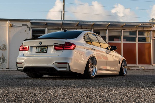 #BMW M3 on air