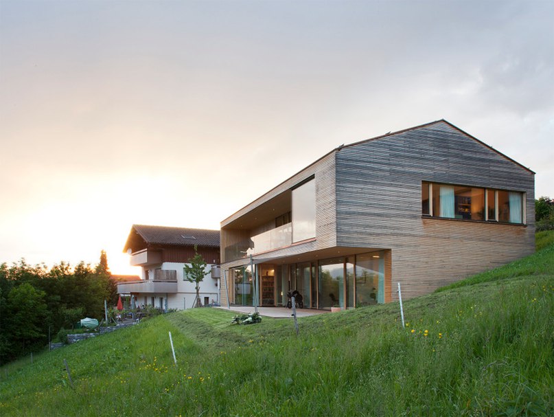 dietrich | untertrifaller recesses garage into wooden
