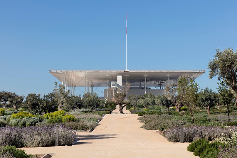 renzo piano unites opera house and library