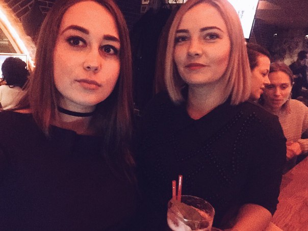 Всем привет! <br>Я не так давно публиковала здесь объявление о том, что ищу соседку или подселюсь в комнату! Но так сложилось, что моя нынешняя соседка вместе со мной решила переехать и теперь мы ищем комнату! Все возможные станцию метро я прикрепляю к посту!) <br>Я Лиза, та, что слева на фото, работаю секретарем, мне 21, учусь на заочке) <br>А справа Оля, ей 24, она работает чайным мастером! <br>Наш бюджет - 20 т.р. <br><br>Агентам не беспокоить <br><br>Заранее спасибо!<br>А админушке добра - фото Фото: Всем привет! <br>Я не так давно публиковала здесь объявление о том, что ищу соседку или подселюсь в комнату! Но так сложилось, что моя нынешняя соседка вместе со мной решила переехать и теперь мы ищем комнату! Все возможные станцию метро я прикрепляю к посту!) <br>Я Лиза, та, что слева на фото, работаю секретарем, мне 21, учусь на заочке) <br>А справа Оля, ей 24, она работает чайным мастером! <br>Наш бюджет - 20 т.р. <br><br>Агентам не беспокоить <br><br>Заранее спасибо!<br>А админушке добра