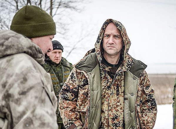 Захар Прилепин: Русский поэт на тропе войны 