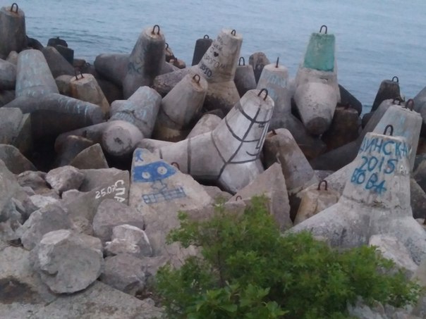 На берегу