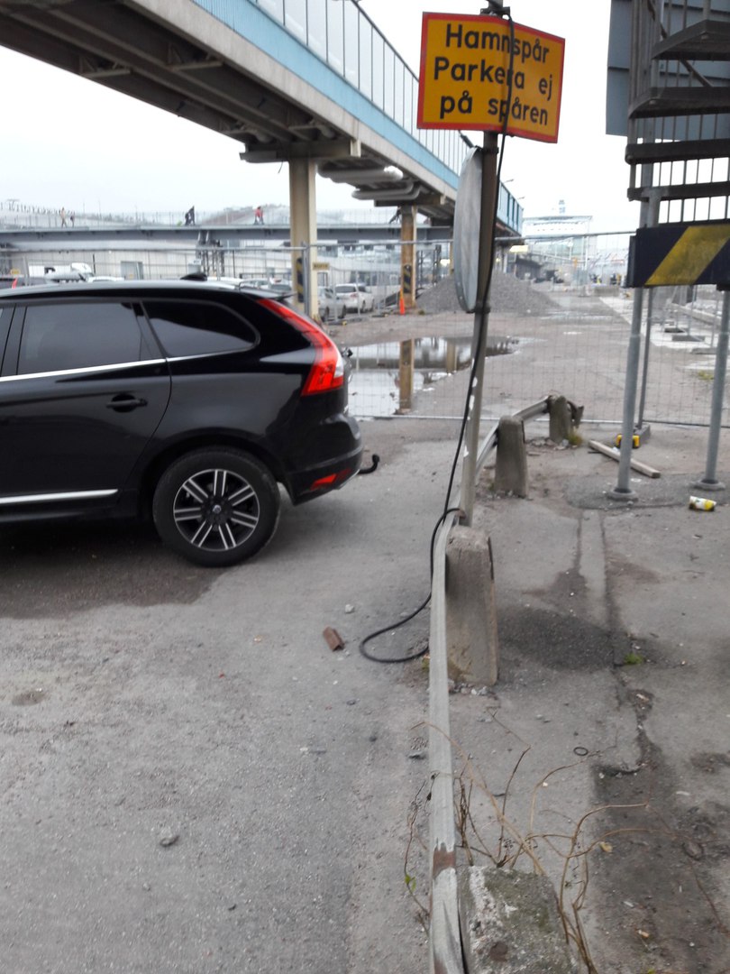 Путешественник сравнил "грязный" Стокгольм и "райское" Девяткино