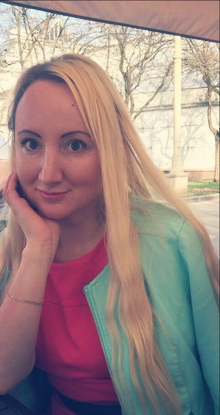 Сниму изолированную комнату в двухкомнатной квартире в 10-15 минутах пешком от метро ( рассматриваю любые станции метро, но желательно поближе к центру). Бюджет от 15.000 до 20.000, возможен депозит, на длительный срок, готова заехать примерно 10 декабря. <br> <br>В соседках хотела бы видеть неконфликтную девушку 25-35 лет, не собственницу <br>О себе: 32 года, работаю мастером маникюра в салоне красоты, тусовки не устраиваю( максимум визит подруги раз в месяц), уважаю чужое пространство, но и не против общения с соседкой за чашкой чая. <br>Условия: <br>-не бабушкин вариант <br>-большая кровать или раскладной диван, шкаф <br>-телевизор, интернет <br>-ванная комната и санузел раздельно <br>-наличие балкона в квартире <br>Хотелось бы найти не только уютную комнату, но и хорошую соседку! <br>Звоните по телефону 89154434577 ватсап, вайбер или пишите в л/с - фото Фото: Сниму изолированную комнату в двухкомнатной квартире в 10-15 минутах пешком от метро ( рассматриваю любые станции метро, но желательно поближе к центру). Бюджет от 15.000 до 20.000, возможен депозит, на длительный срок, готова заехать примерно 10 декабря. <br> <br>В соседках хотела бы видеть неконфликтную девушку 25-35 лет, не собственницу <br>О себе: 32 года, работаю мастером маникюра в салоне красоты, тусовки не устраиваю( максимум визит подруги раз в месяц), уважаю чужое пространство, но и не против общения с соседкой за чашкой чая. <br>Условия: <br>-не бабушкин вариант <br>-большая кровать или раскладной диван, шкаф <br>-телевизор, интернет <br>-ванная комната и санузел раздельно <br>-наличие балкона в квартире <br>Хотелось бы найти не только уютную комнату, но и хорошую соседку! <br>Звоните по телефону 89154434577 ватсап, вайбер или пишите в л/с