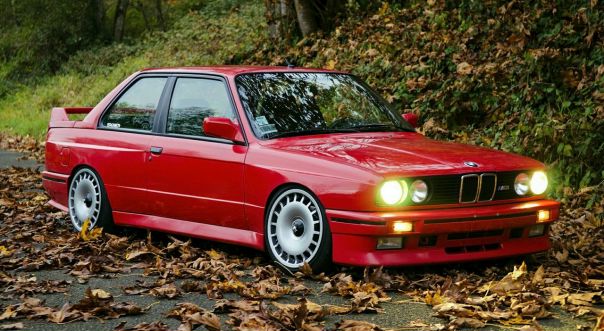 #BMW E30