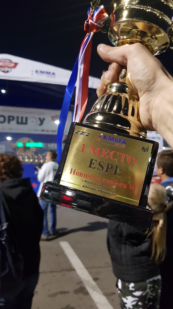 5VcoZc-Q00c.jpg