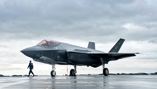 Польша обзаведется истребителем пятого поколения в середине 2020-х 